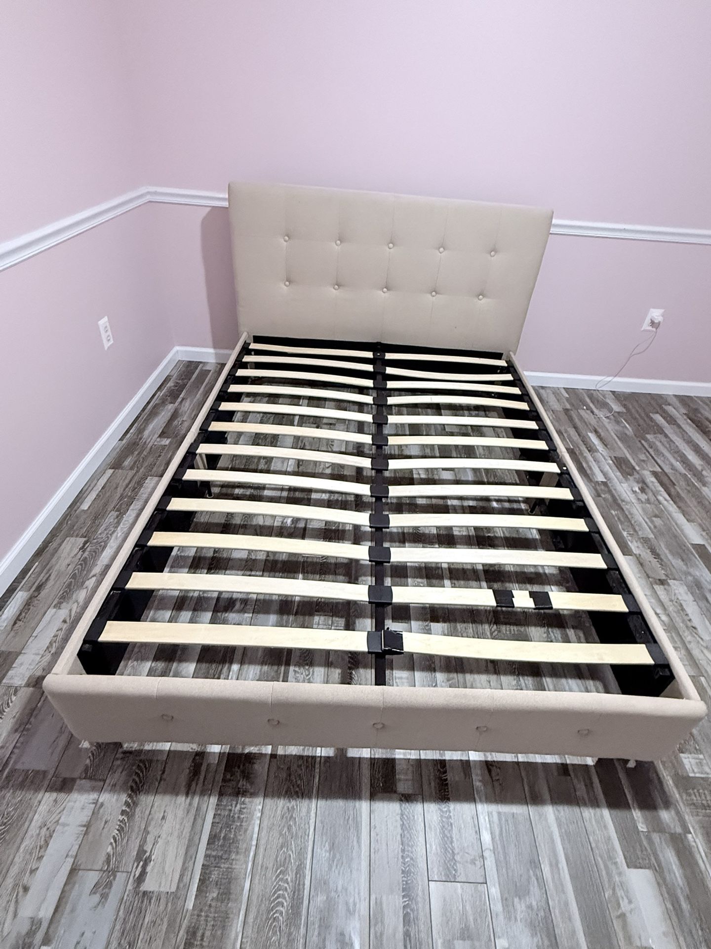 Full Size Platform Bed 