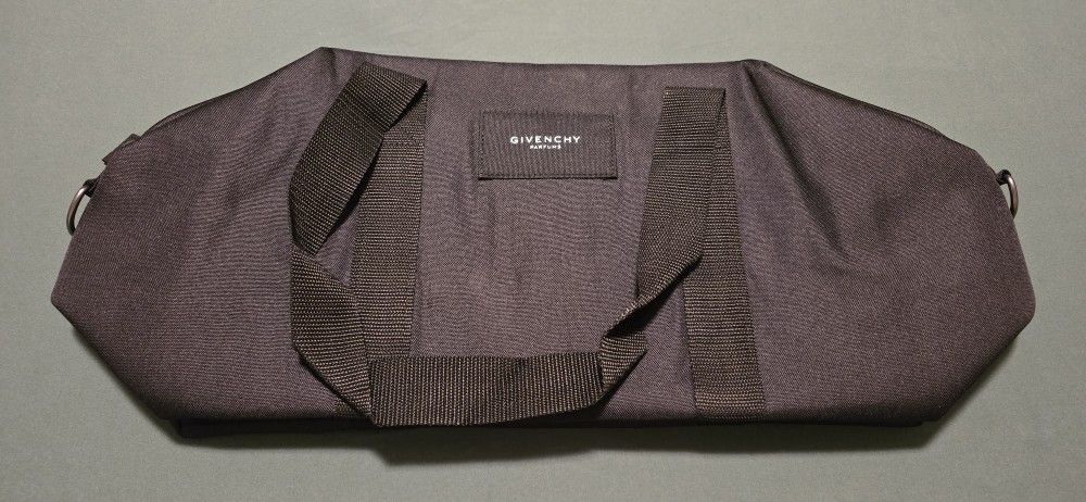 Givenchy Parfums Weekender Travel Sport Gym Duffel Bag