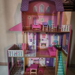 doll house
