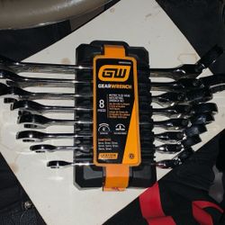 Set Of Flex Head Ratcheting Wrenches