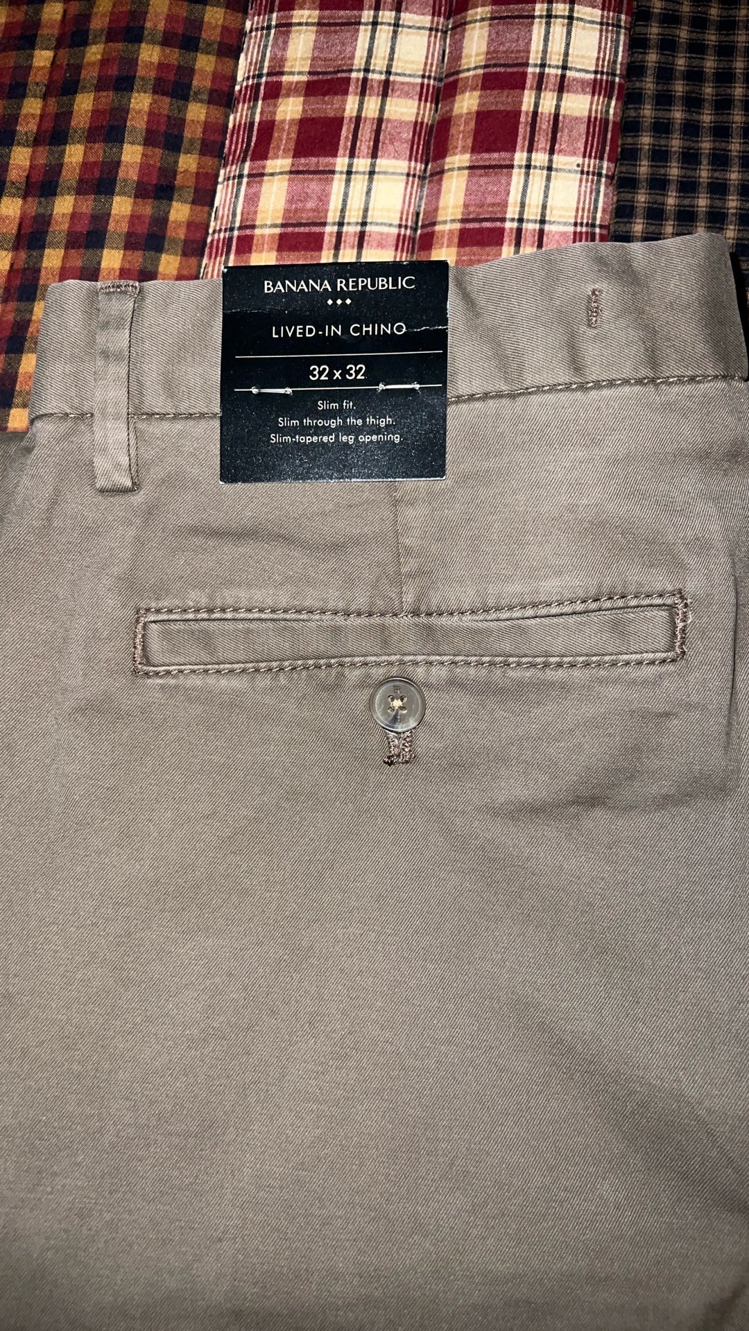 Banana Republic Flat Front Tapered “Lived In Chino” Khaki Pants