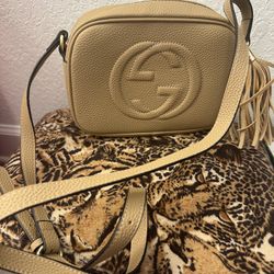 Purse. Bag. Shoulder Bag. Handbag. Tote. Crossbody. Cartera. Bolsa 