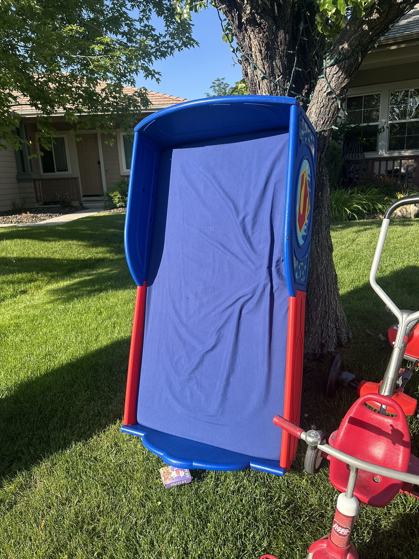 Toddler Bed & Mattress Used A Handful Of Time 