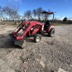 Mahindra 4x4 1533 Shuttle Shift 