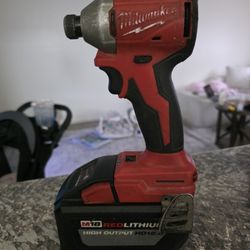 Milwaukee Impact With 12ah Battery
