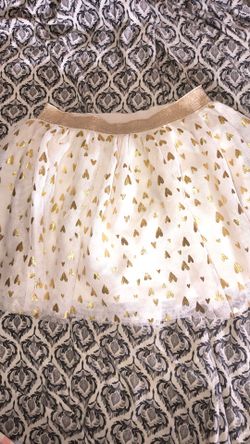 $3 Girl's skirt size 4T