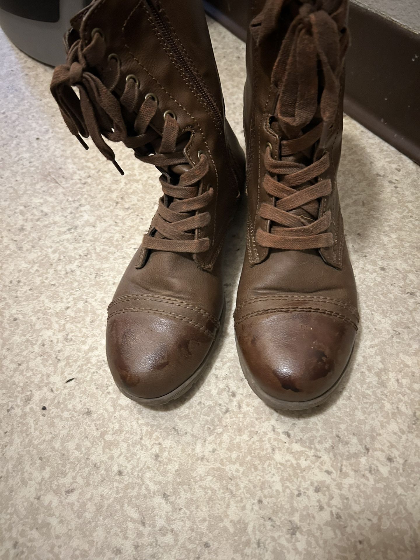 Women Boots