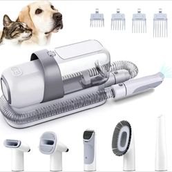 Pet Vacuum Grooming 