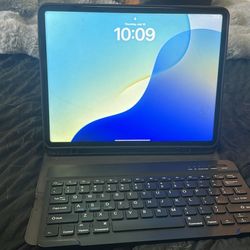 iPad Pro 12.9 6th Gen