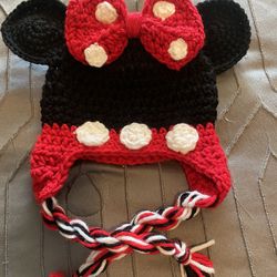 Bonitos Gorritos A Crochet Para Niñas A Buen Precio A $15 Cada Uno 