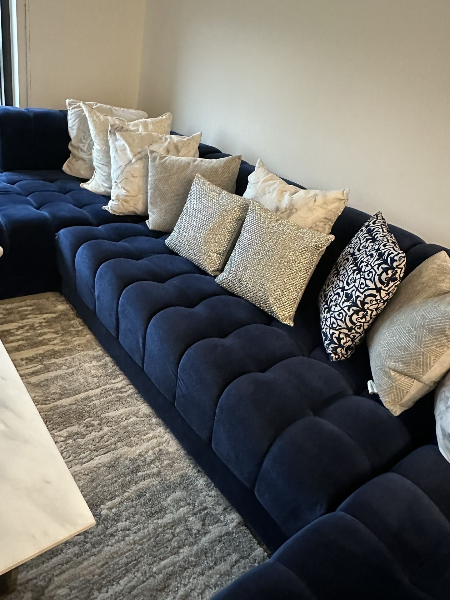 Couch 4 Sale Moving ! Make An Offer for Sale in Houston, TX OfferUp