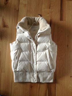 Creme banana republic vest