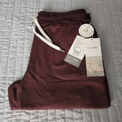 Vuori Performance Joggers ~ Ruby Heather XS