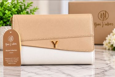 Brand New Women’s Clutch Wallet – Beige & Ivory with Gold Accents