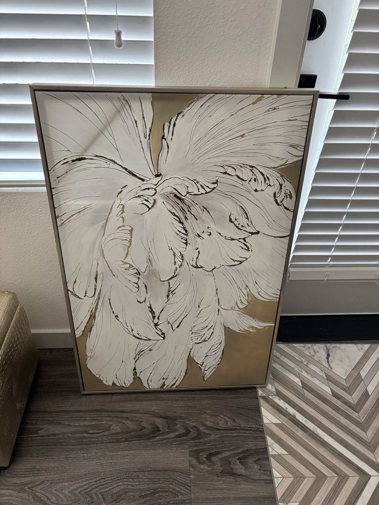 All gold Pictures And Ottoman