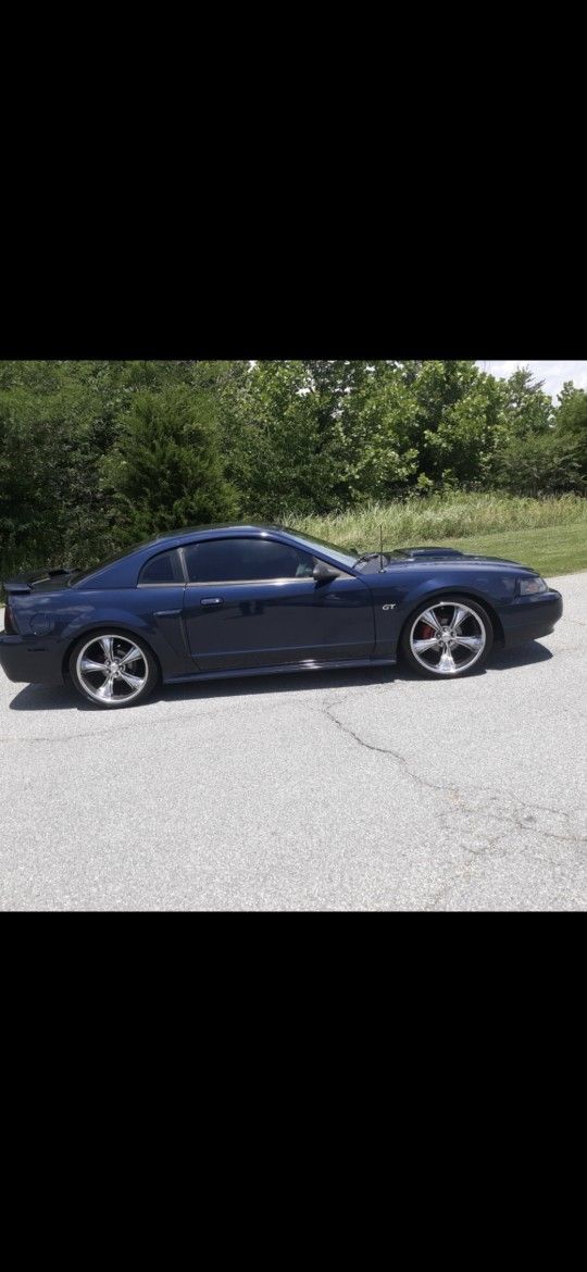 2002 Ford Mustang