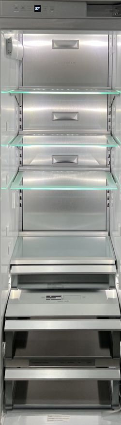 MONOGRAM Refrigerator Built-In ZIR241NBRII 01522 .