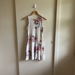 Floral Sleeveless Swing Dress – Soft & Flowy – Size Medium