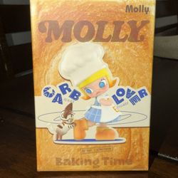 Pop Mart Molly Carb Lover 