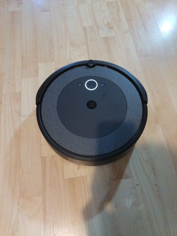 Robot Roomba i3