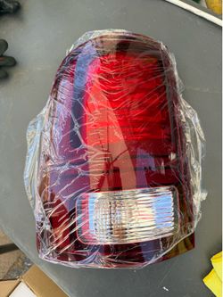 13-18 Ram Driver Taillight