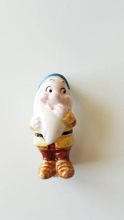 Disney 2" Bashful Ceramic figurine