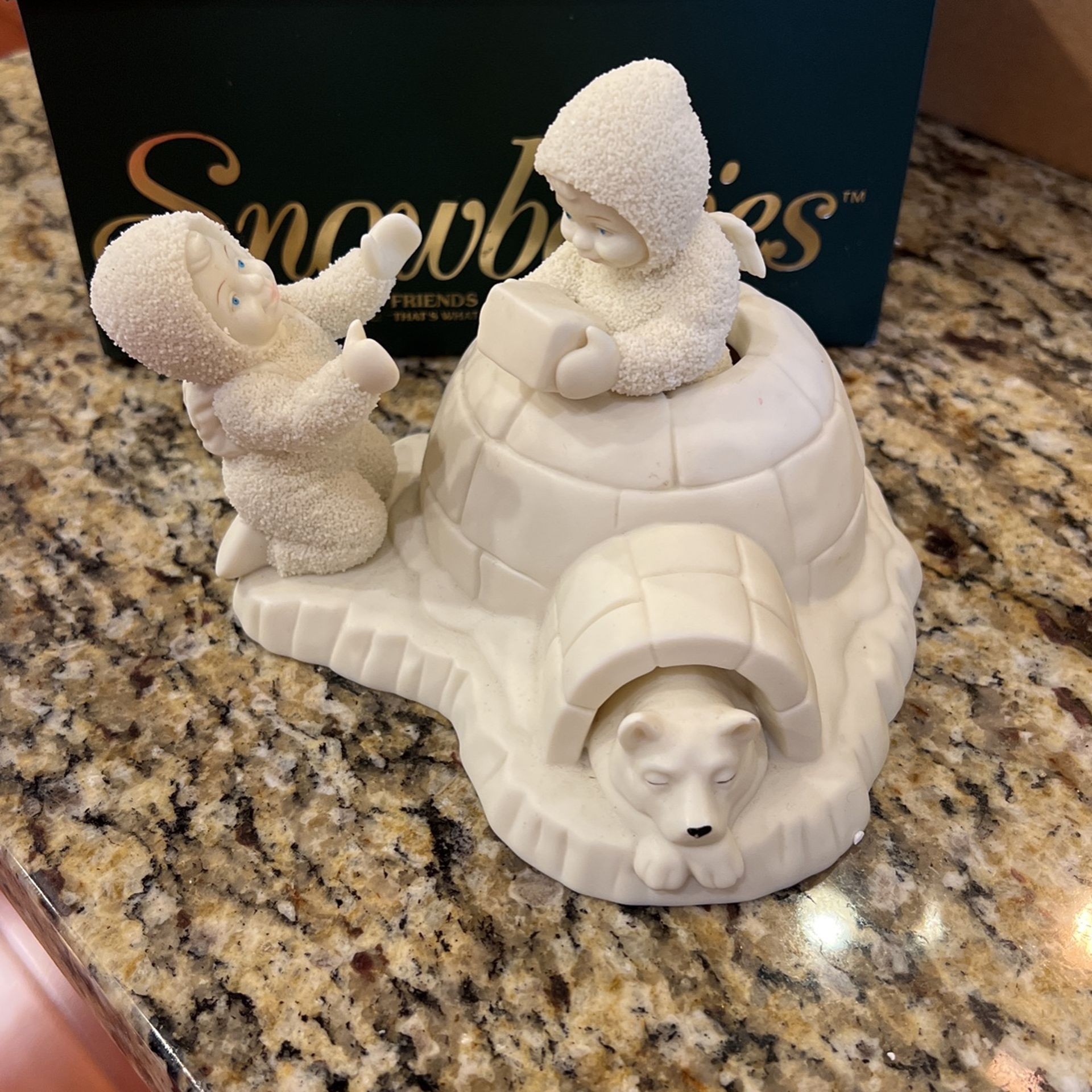 Snowbabies That’s What Friends Are For Music Box