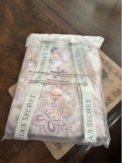 Victoria Secret Backpack Packable Beach Towel New In Package With Tags for pool  or beach/lake vacations