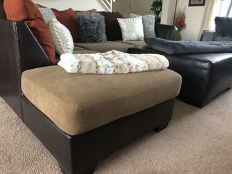 Sectional w washable covers and large ottoman