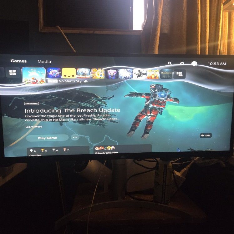 34" IPS WFHD UltraWide™ Monitor (2560x1080) with HDR10, Windows 10, AMD FreeSync™ Technology, Flicker Safe, Dynamic Action Sync & Adjustable Stand