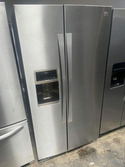 Kenmore Side-by-Side Refrigerator Stainless Steel