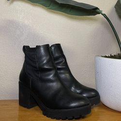 Chelsea Boots with Heels (aldo)