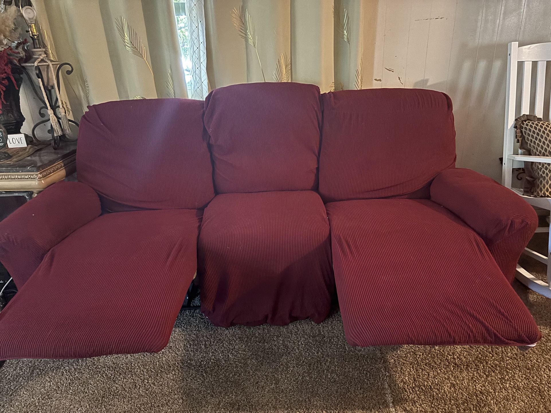 Couch With Leg Rest