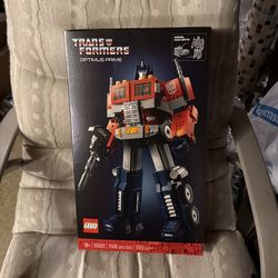 Lego Optimus Prime