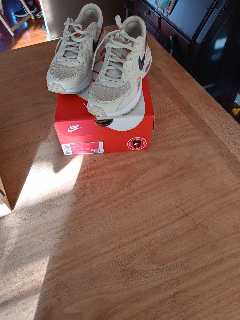 Brand new Airmax & Brand new Ugg Slippers $60Together , Airmax-7, Uggs-8, They're to small for my Daughter