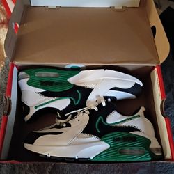 Nike Air Max Excee 8.5