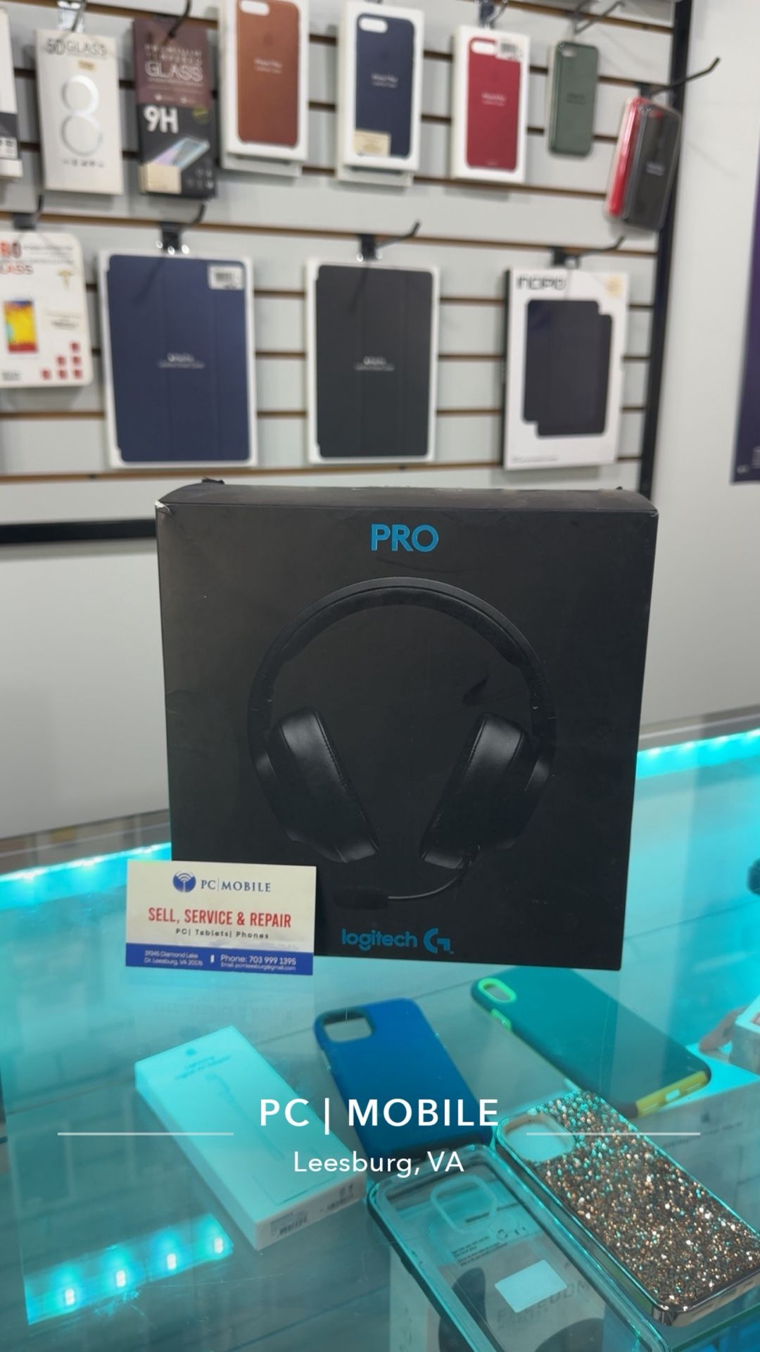 Logitech G Pro Gaming Headset with Pro Grade Mic for PC/MAC/Xbox One/PS4/Switch