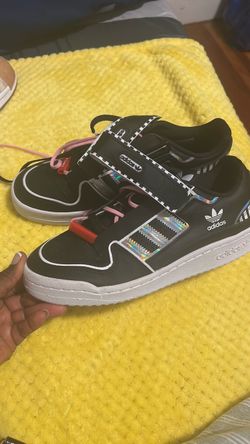 Adidas Forum Low Sneakers
