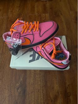 Nike SB Dunks Pro ( Powerpuff  Blossom special edition )