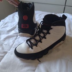 Air Jordan 23