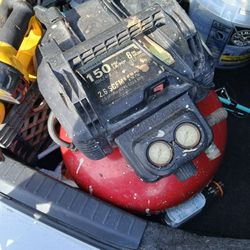 6 Gallon Air Compressor 