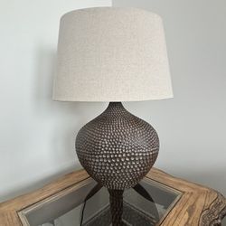 Table lamp