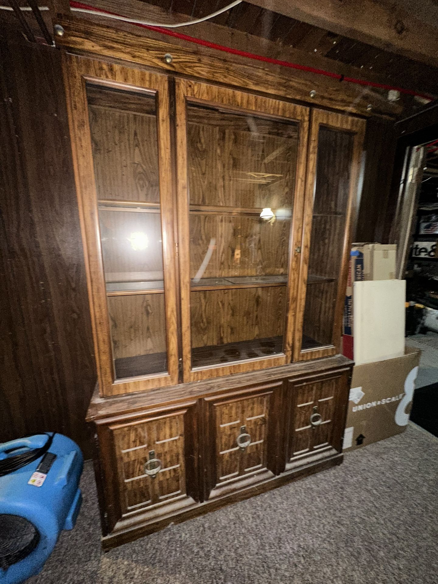 China Cabinet/Display Case