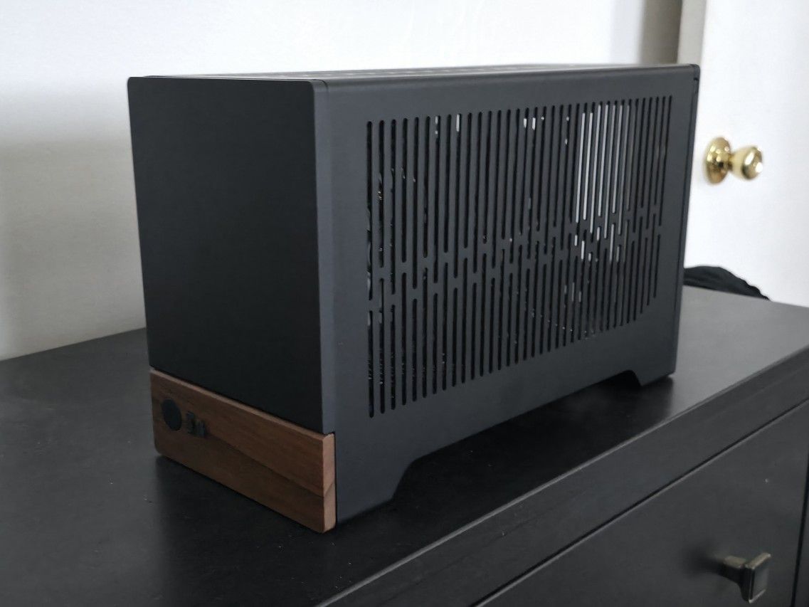 Fractal Design Terra w/ Power Supply