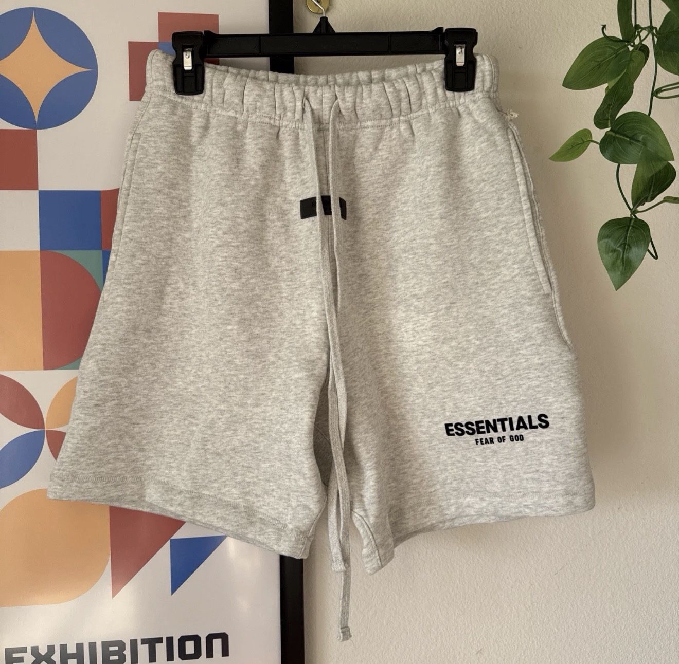 BEST OFFER Essentials Shorts Grey XL
