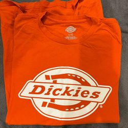 Dickies Size L Tee