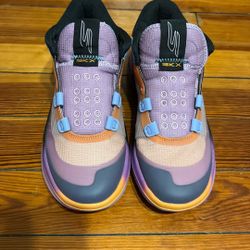 sketcher basketball shoes, read desc, size 6.5