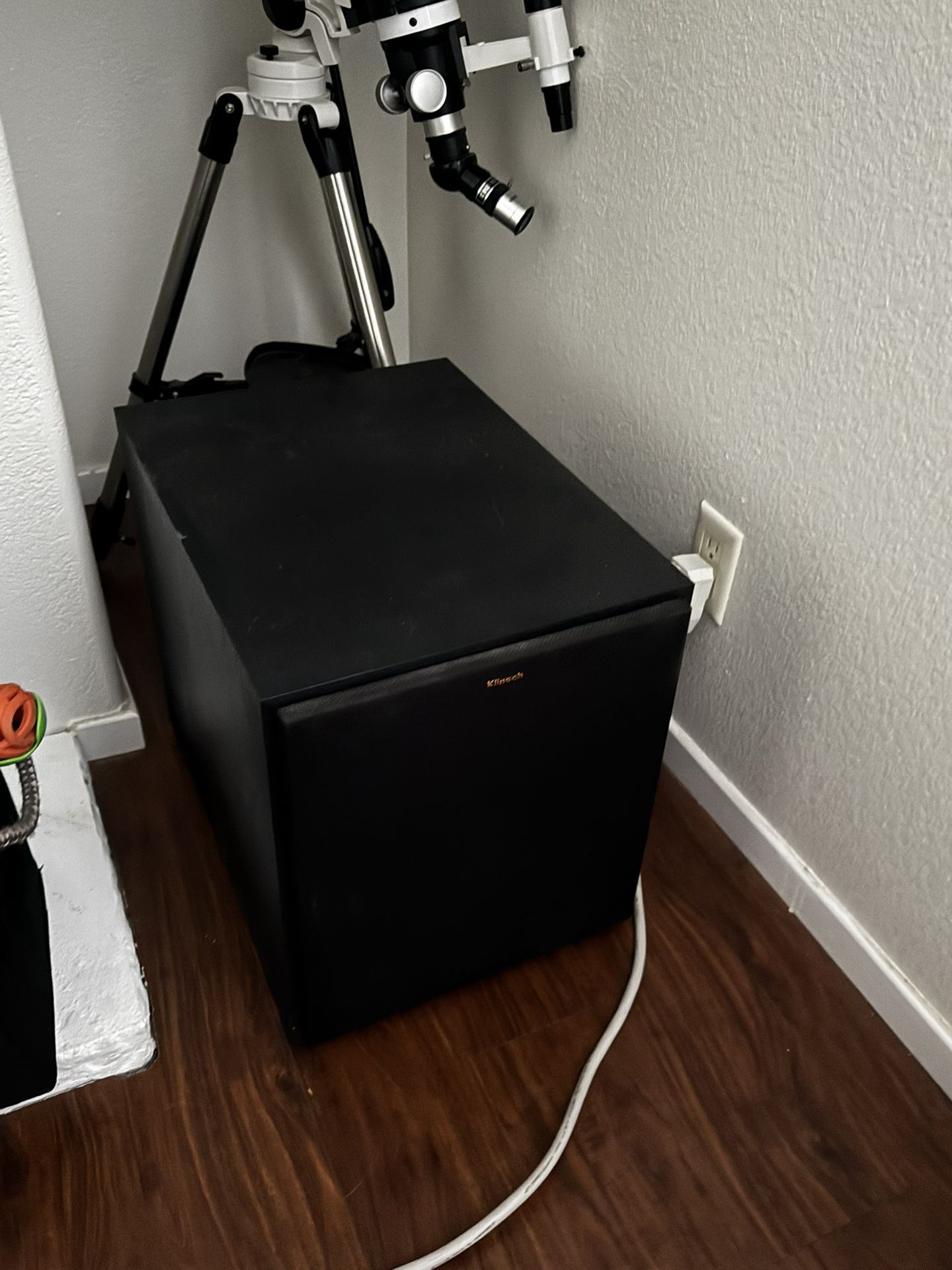 Home Theater subwoofer