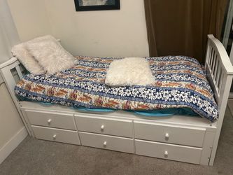 Trundle Bed
