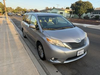 2013 Toyota Sienna